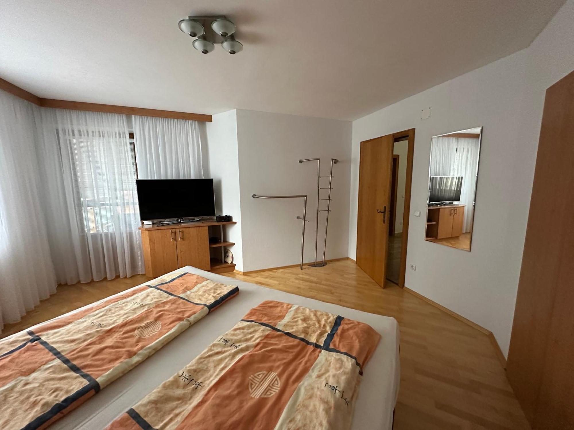 Villa Racing - Privatzimmer In Spielberg Spielberg Bei Knittelfeld 외부 사진